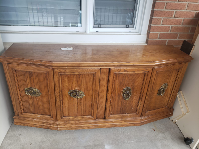 Wooden Cabinet with 4 Doors and 1 Drawer