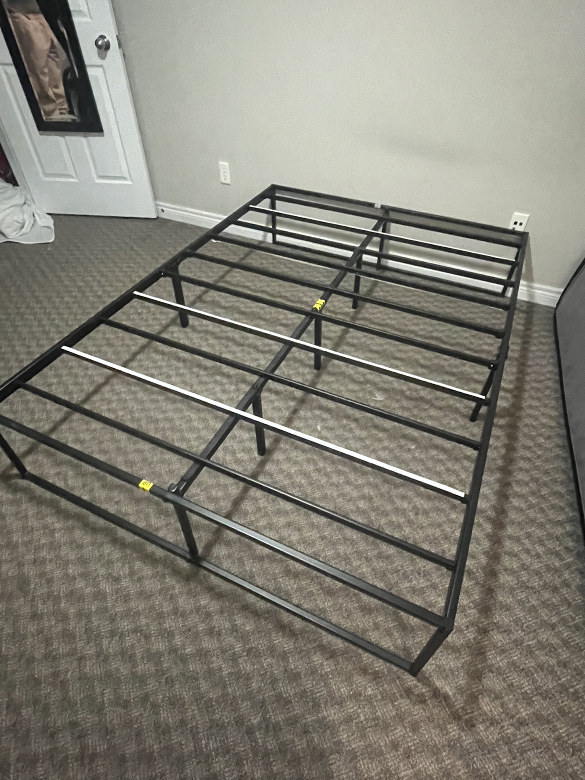 Bed mattress and bed frame - size Double / full - photo 4