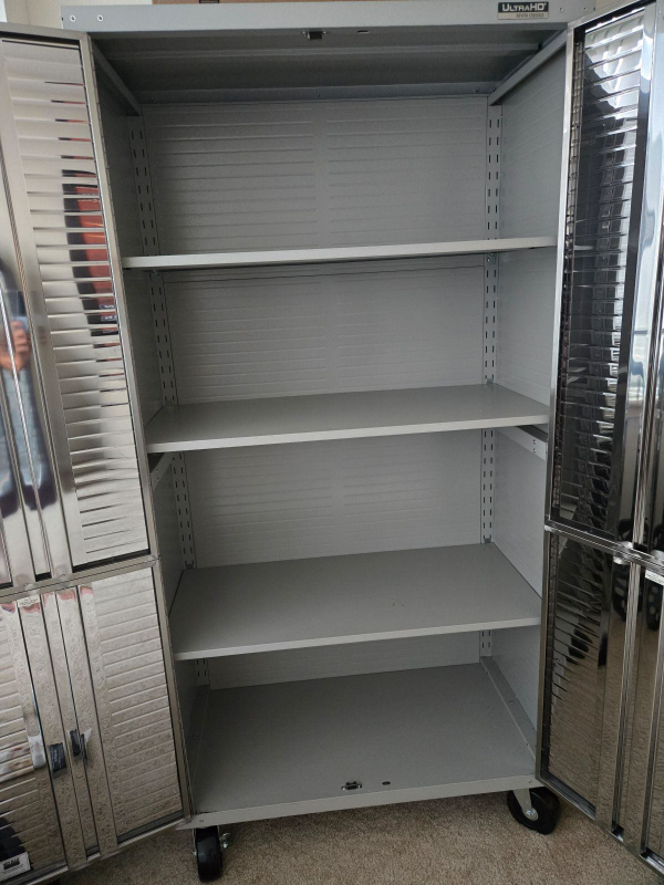 Seville Steel Lockable Storage Filing Cabinet - photo 2