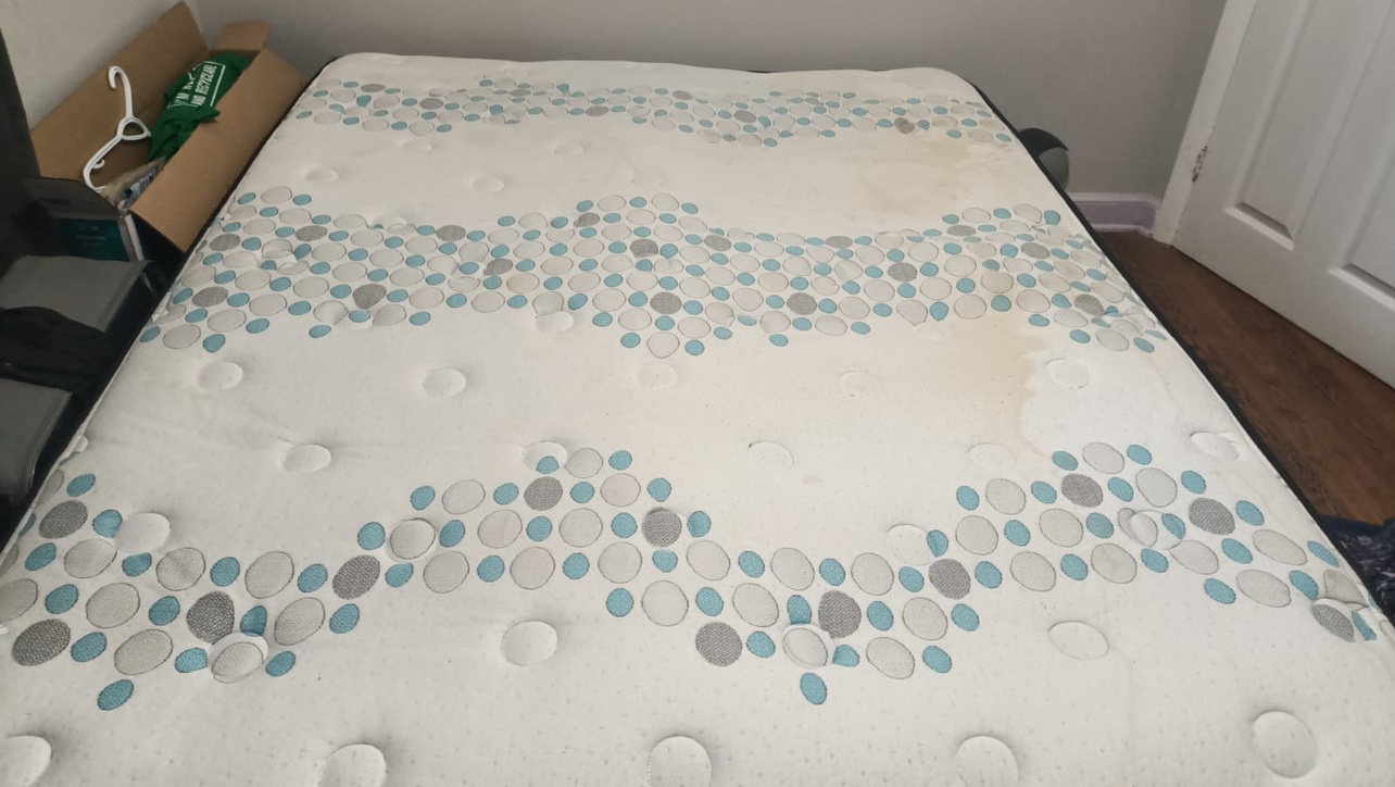 Queen size mattress - photo 5