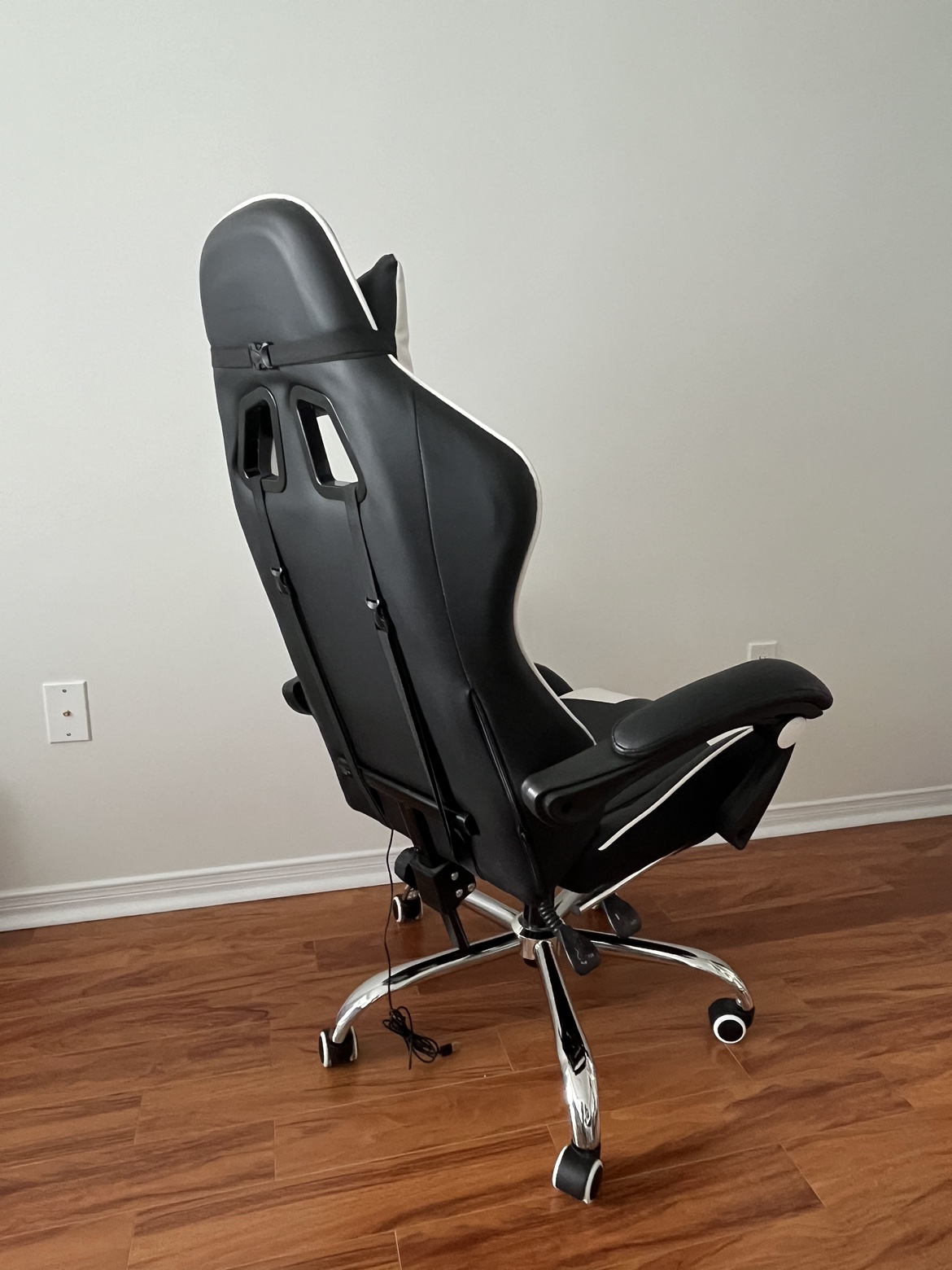Gaming Chair - photo 2
