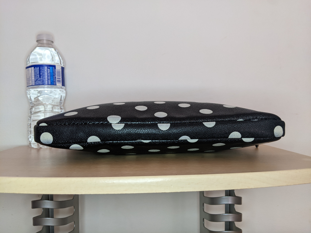 Kate Spade Tablet Laptop Notebook Case Leather Dots Black White image indicator(5)