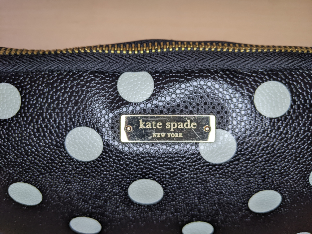 Kate Spade Tablet Laptop Notebook Case Leather Dots Black White image indicator(8)