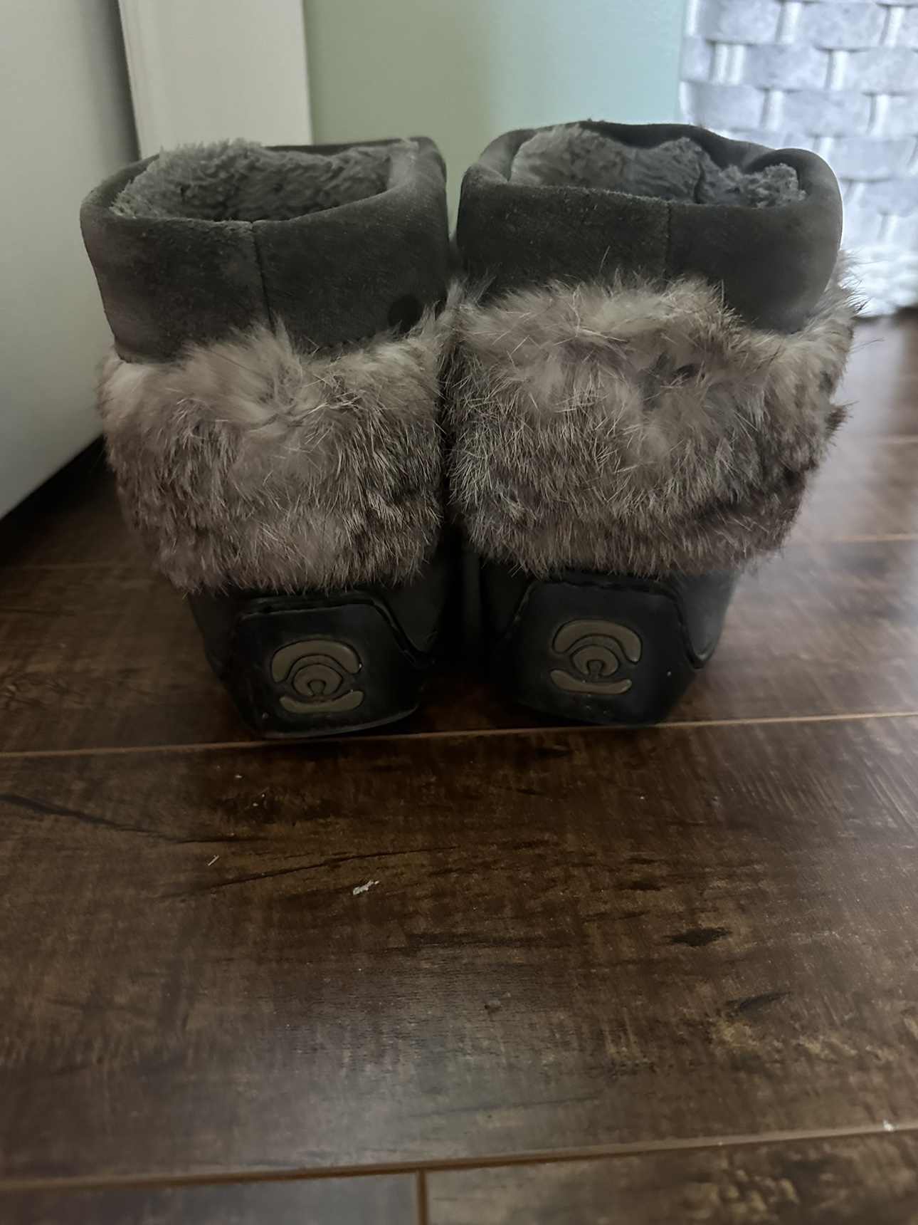 Manitobah Keewatin suede mukluks - photo 4