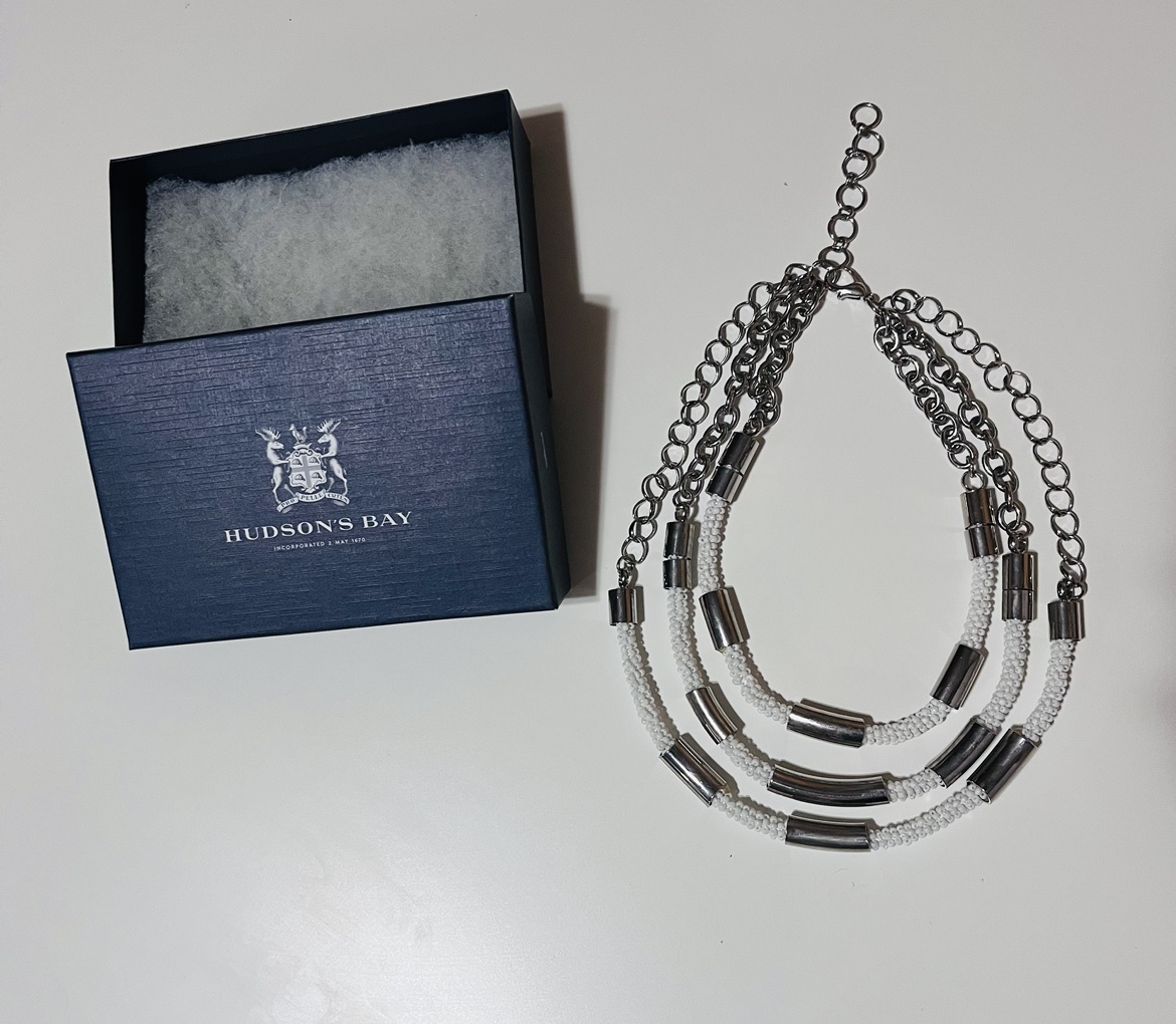 Hudson's Bay Necklace image indicator(2)