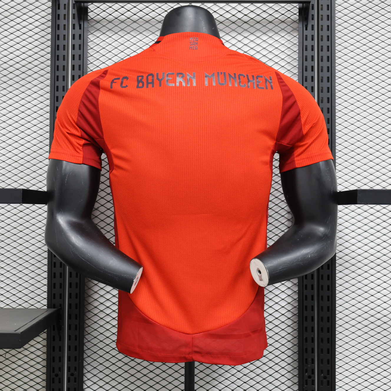 Bayern Munich 24/25 season official jersey - photo 2