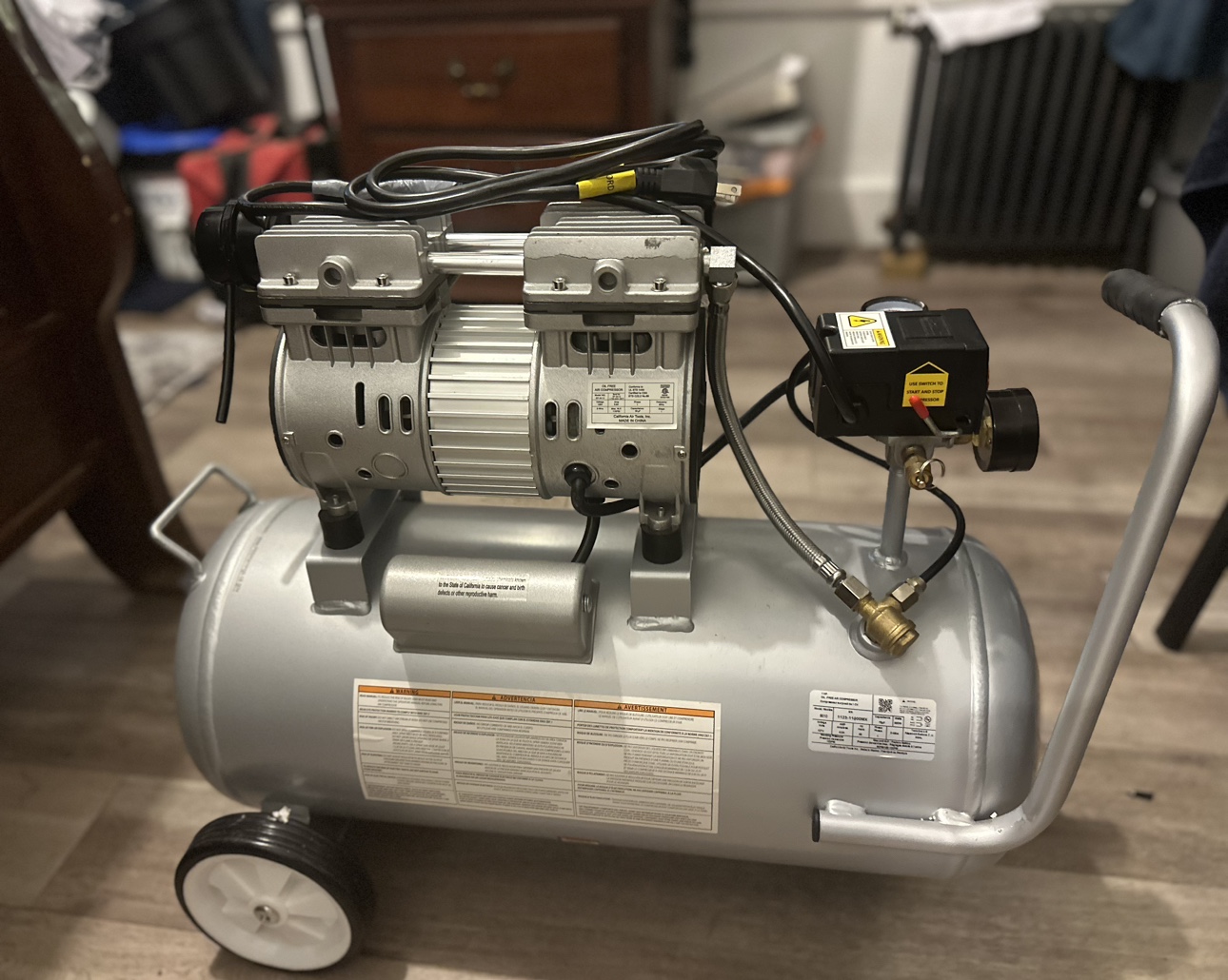 Air compressor- California air tools 8GL - photo 2