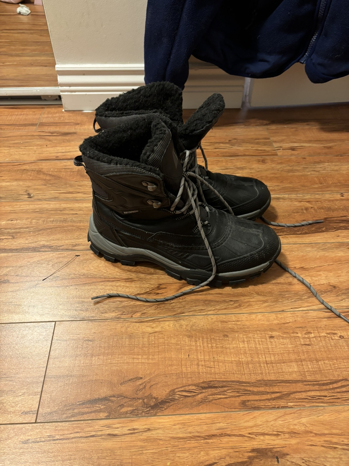 Black Winter Boots - photo 2