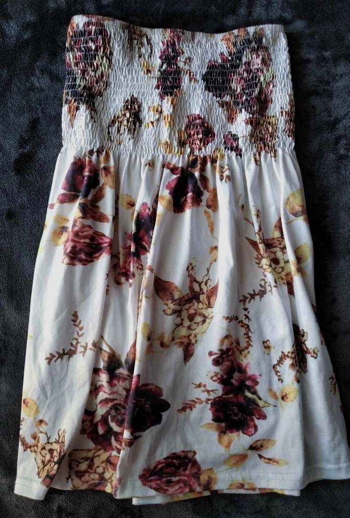 Women's $5 Tops - Size Small image indicator(6)