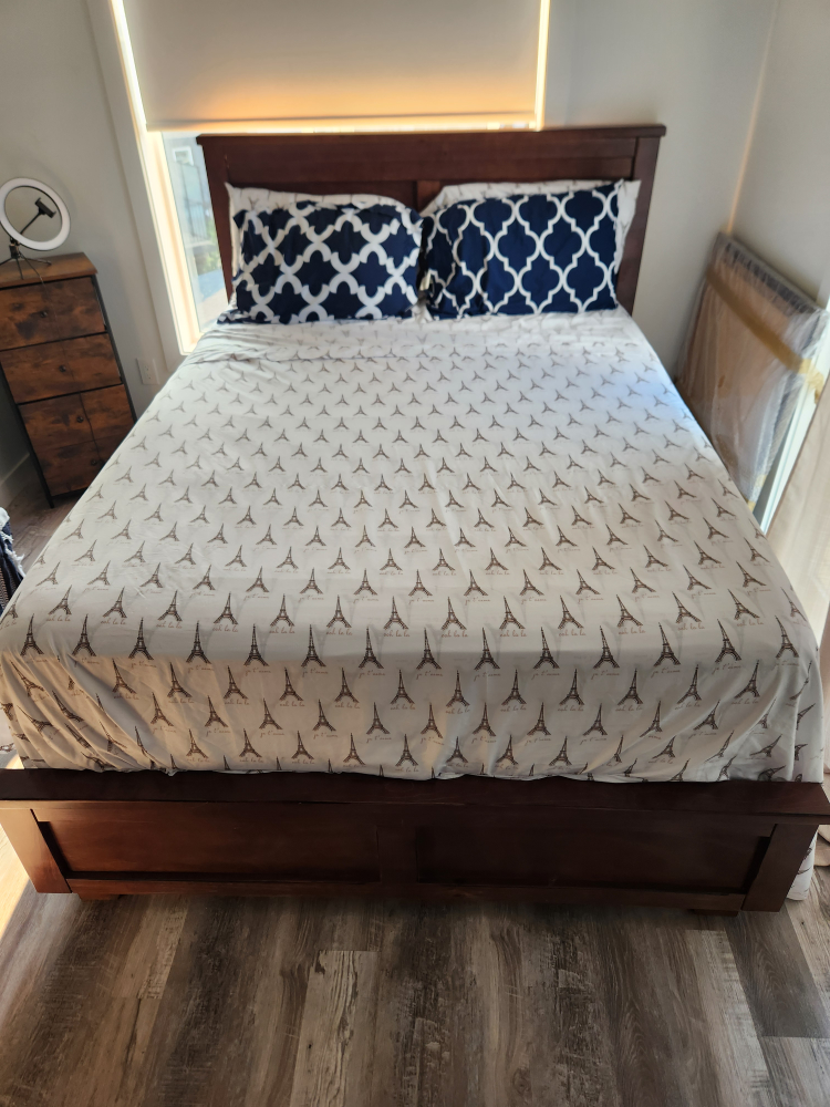Queen Size Bed Set - photo 5