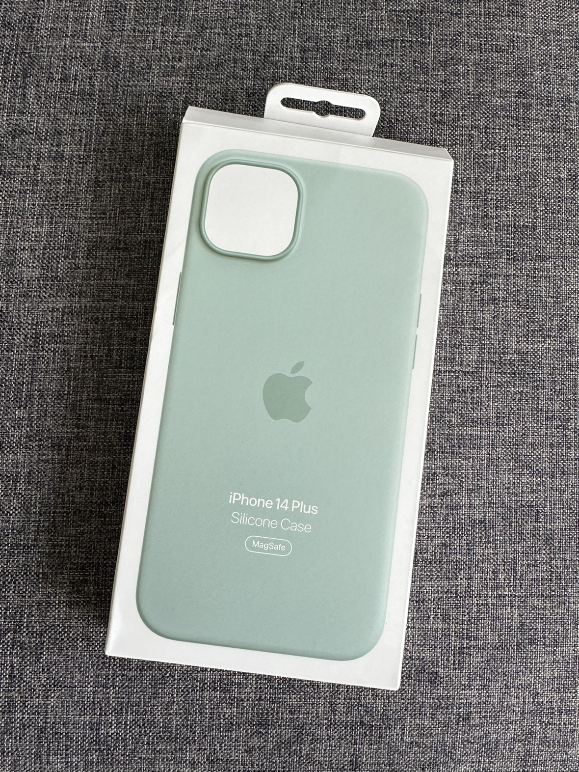 iPhone 14 Plus Silicone Case with MagSafe - Succulent