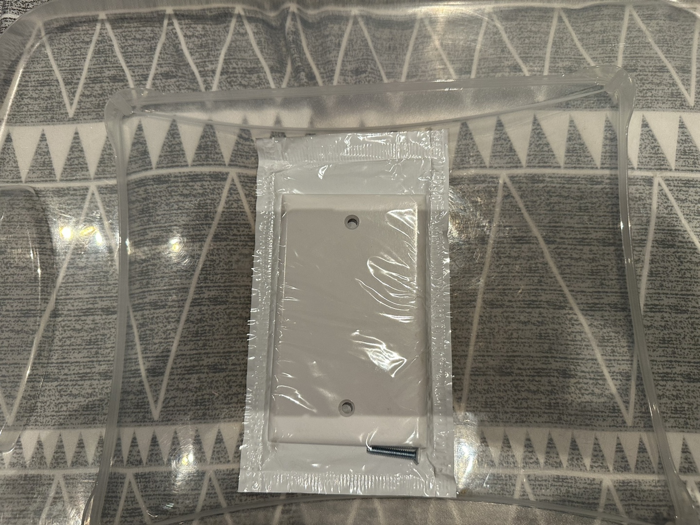 Assortment of Light Switches and Wall Plates - photo 5