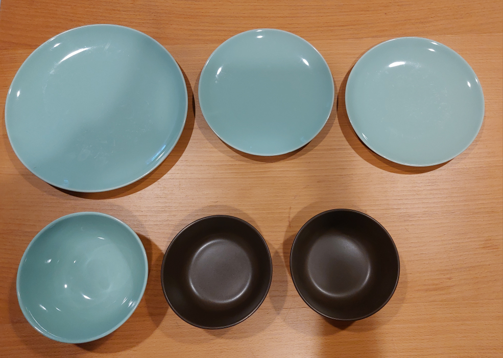 Free IKEA dishes and bowls thumbnail