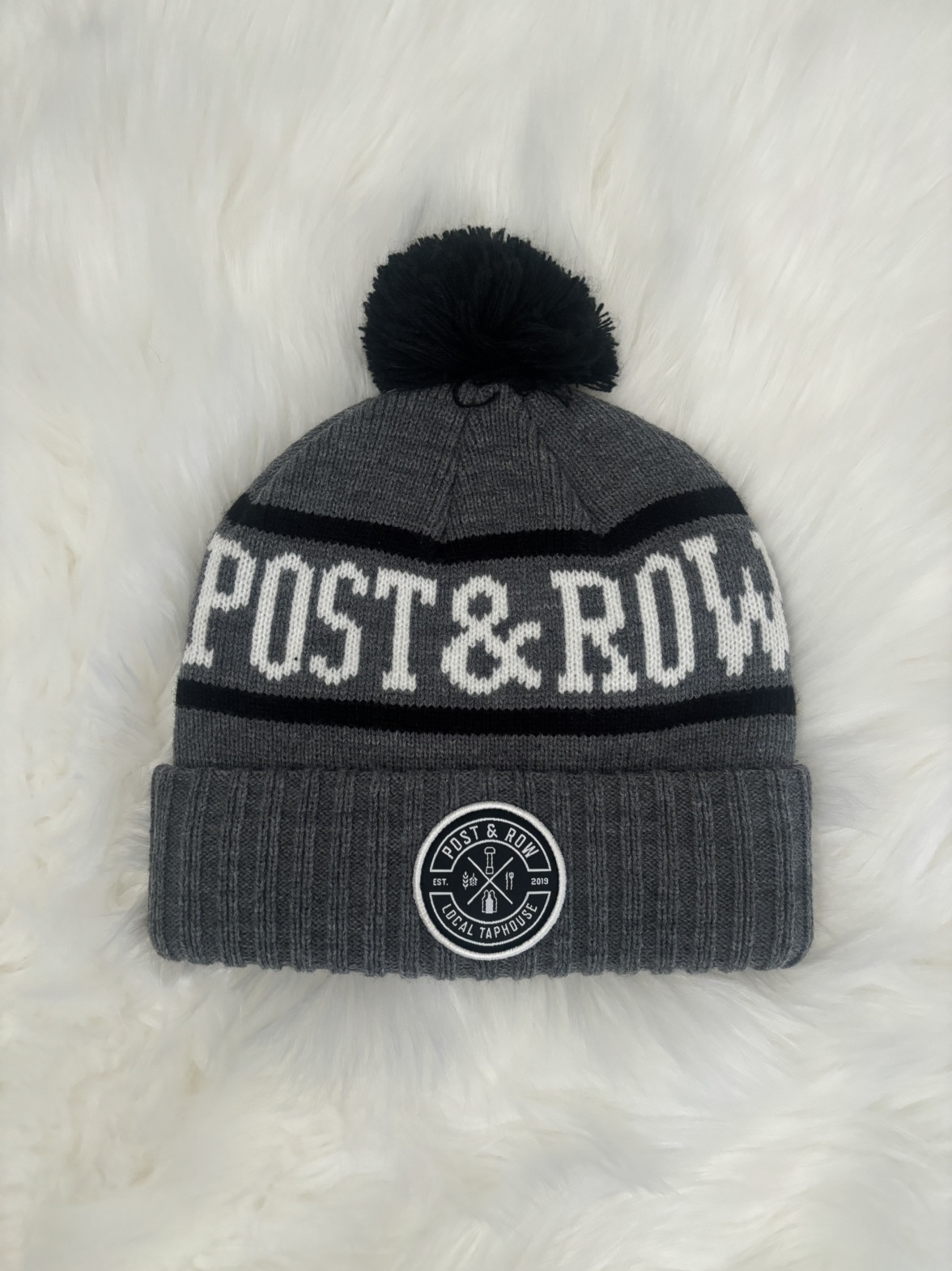Brand New Post & Row Pom Pom Beanie