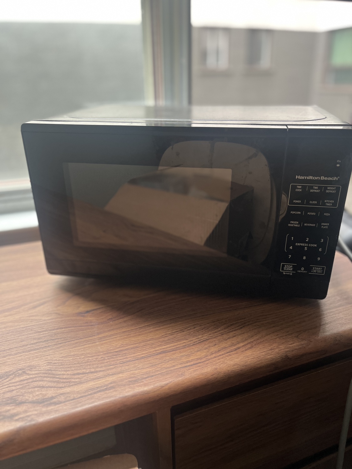 Hamilton Beach Microwave - photo 3
