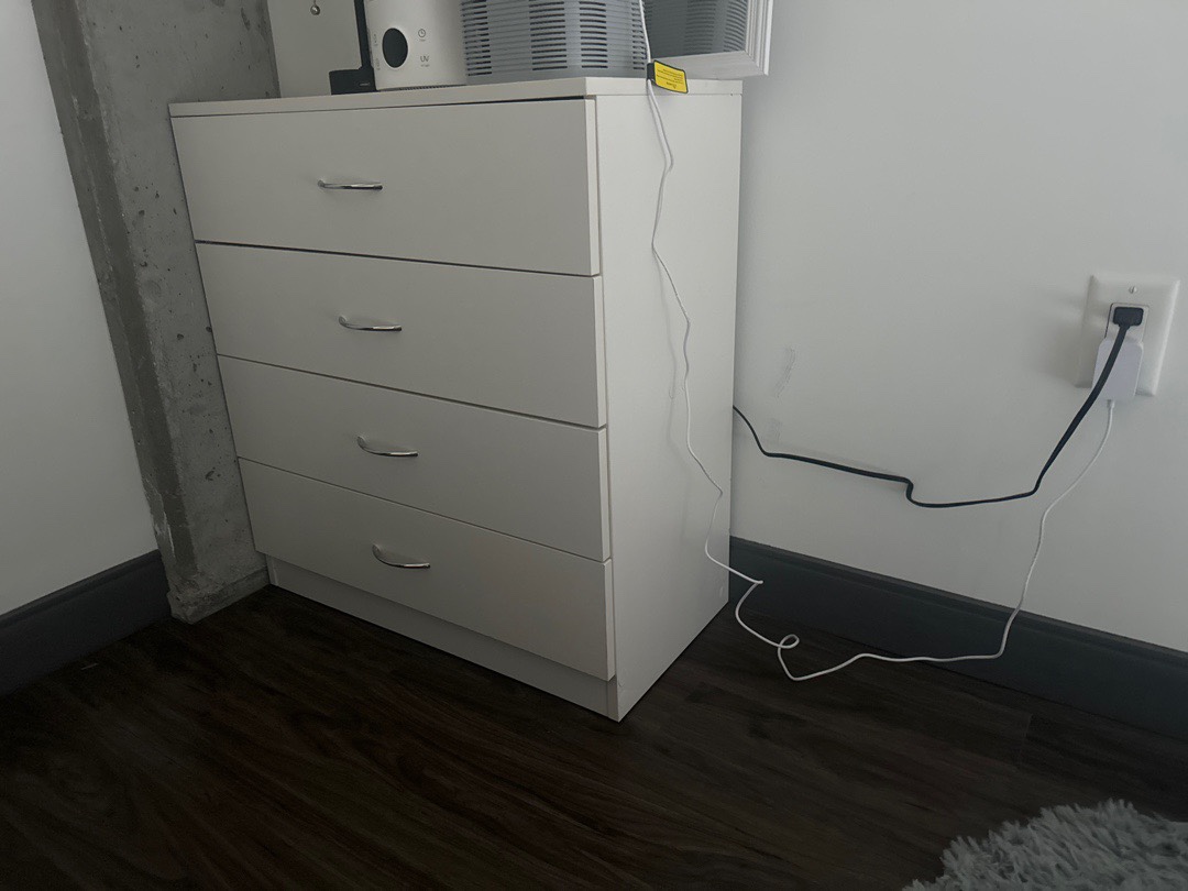White 4-Drawer Dresser