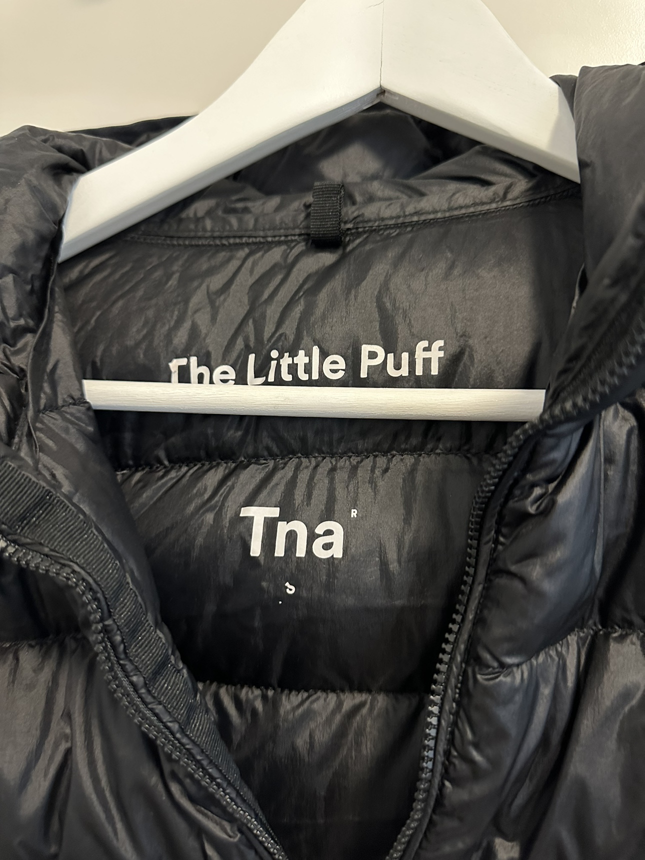 Tna The Little Puff Black Puffer Jacket image indicator(2)
