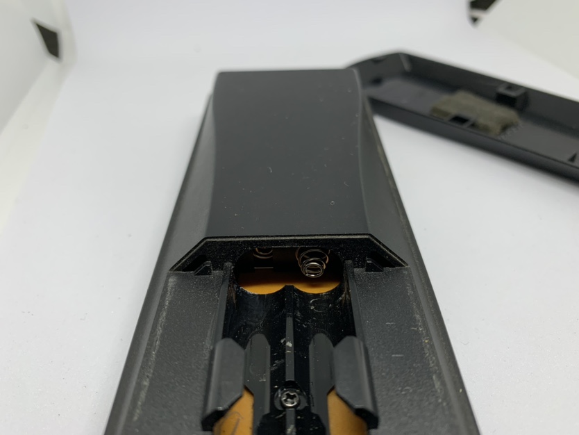 OEM Yamaha RAV254 Remote Control WE45870 image indicator(4)