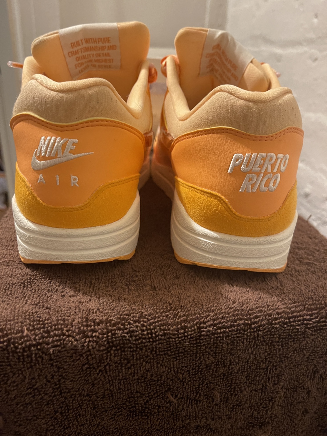 Nike Air Max 1 Puerto Rico image indicator(2)