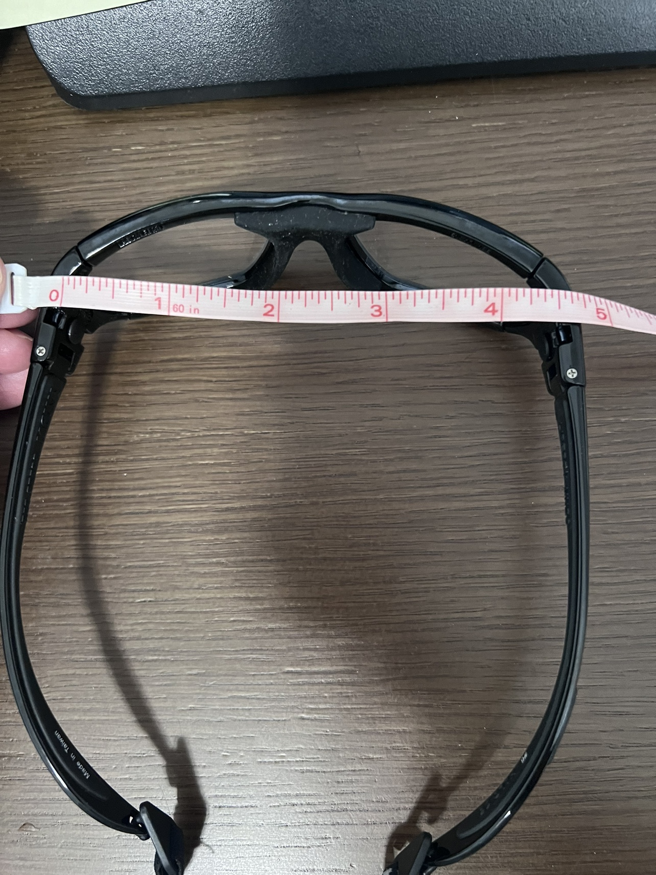 Youth sports glasses image indicator(7)