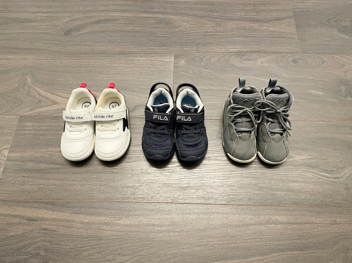 Excellent Condition Toddler Shoes Size 7 & 8 thumbnail