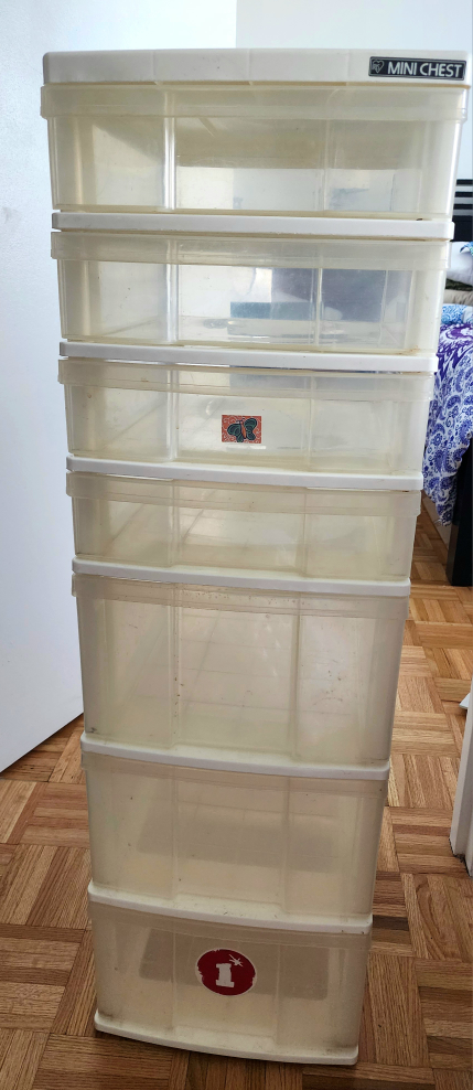 7- drawer storage bin