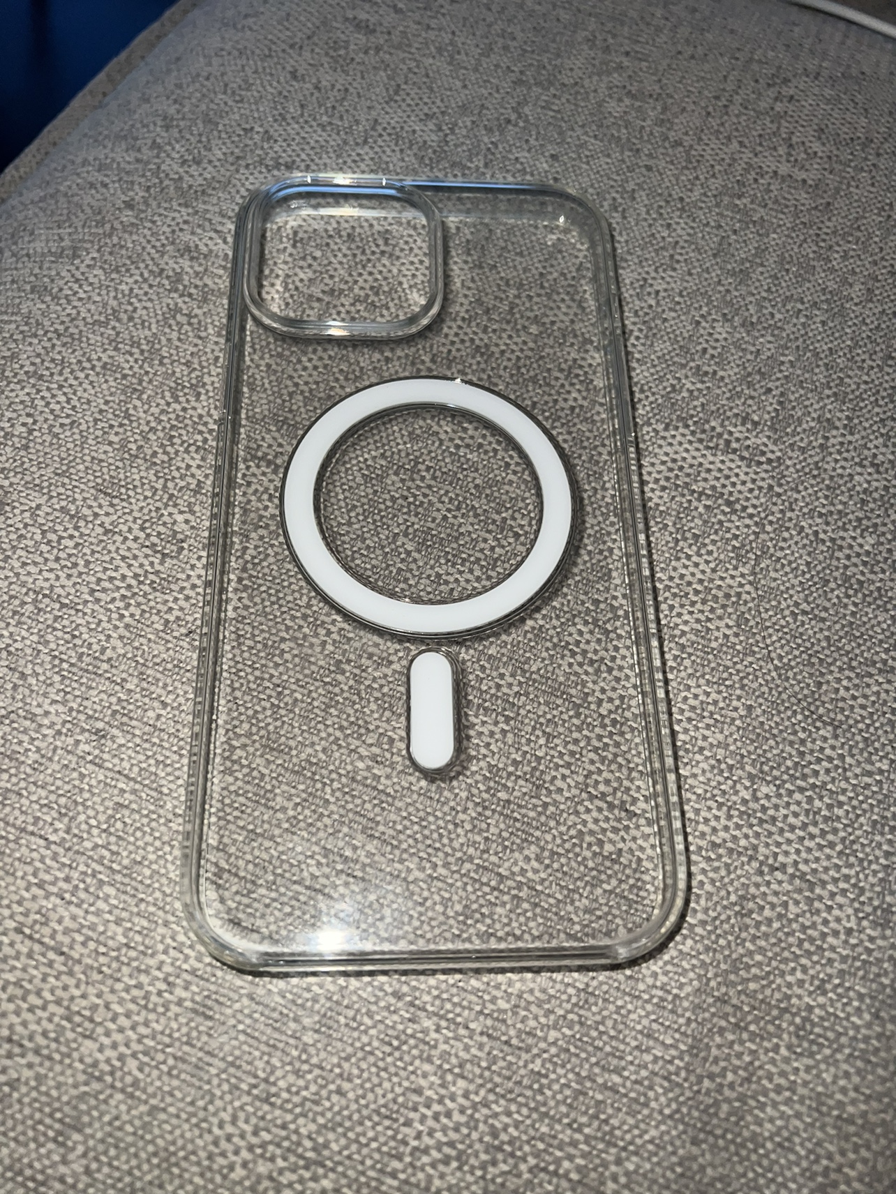 iPhone 13 Pro Max clear case with MagSafe - Original thumbnail