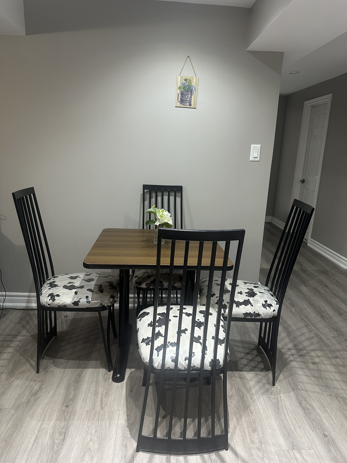 Dining Table and Chairs Set - photo 2