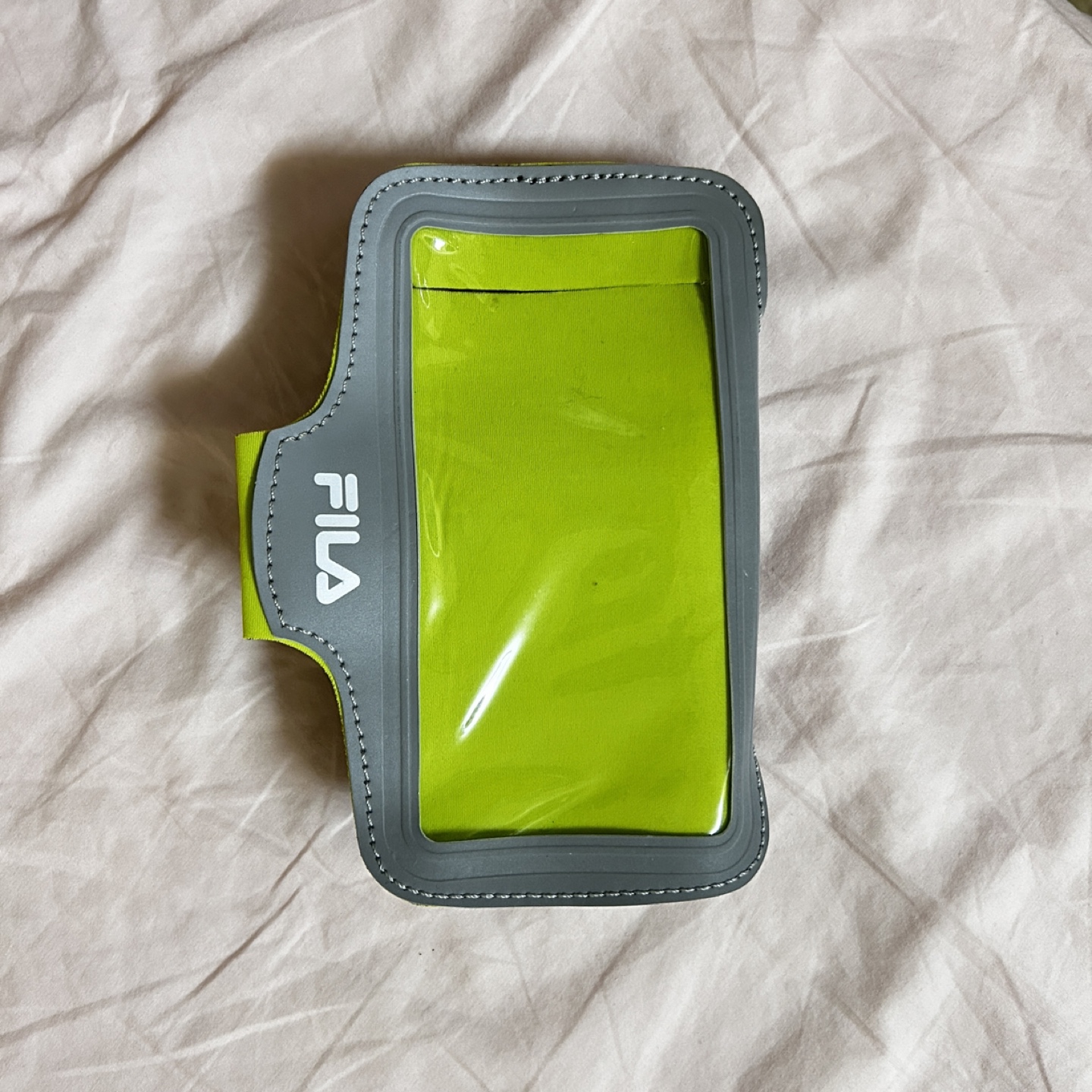 Fila - Exercise Armband Phone Holder image indicator(3)