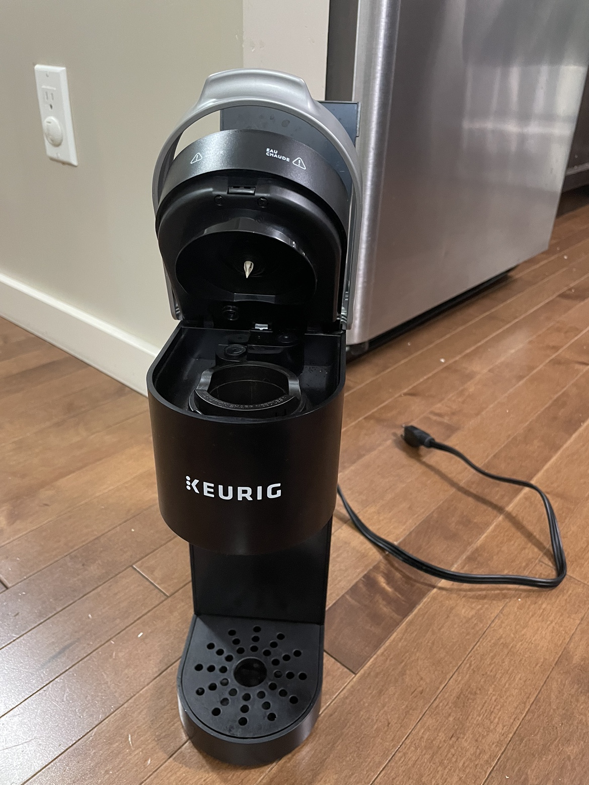 Keurig Single Serve Coffee Maker - photo 2