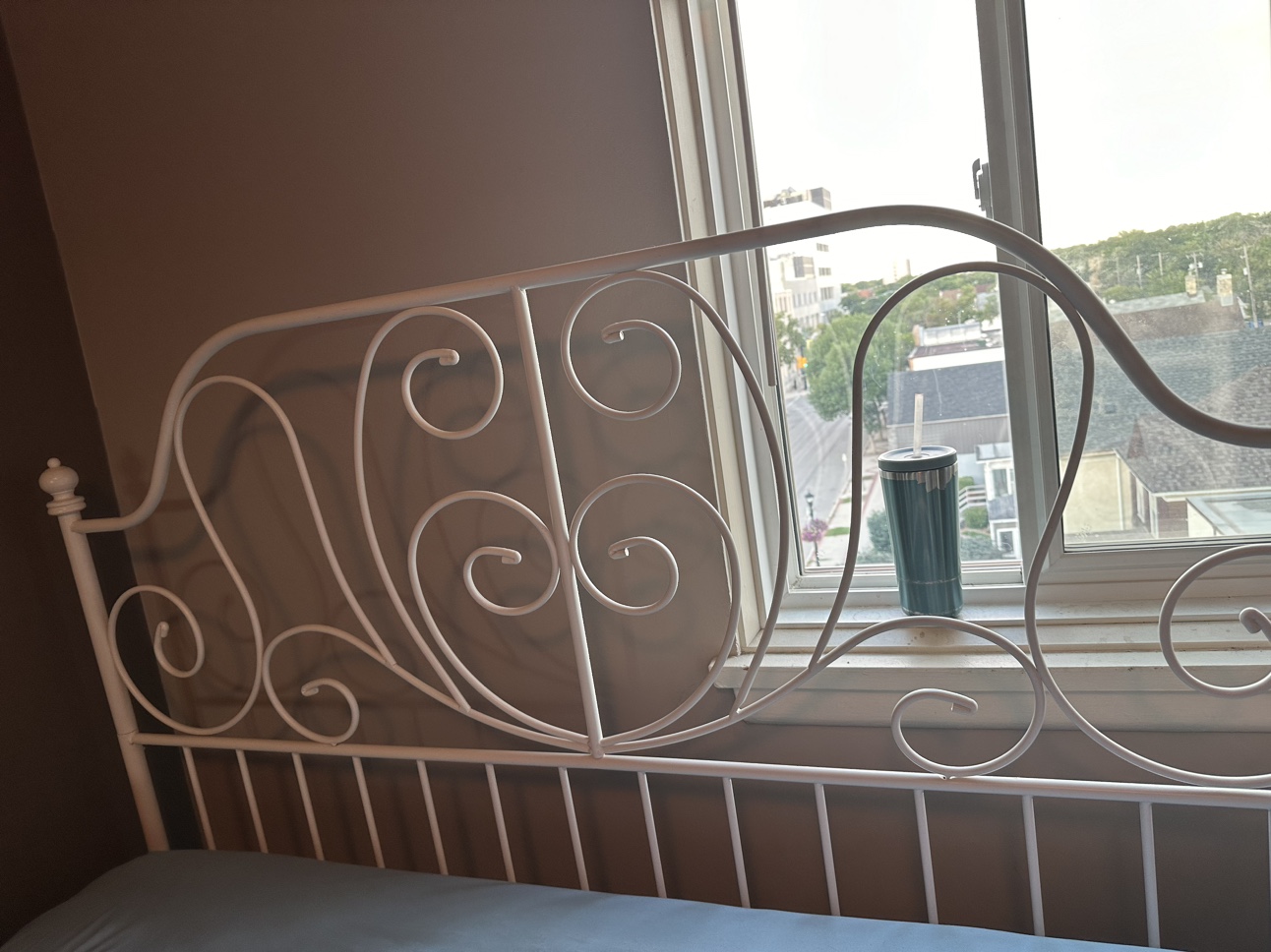 White Metal Queen Bed Frame - photo 3