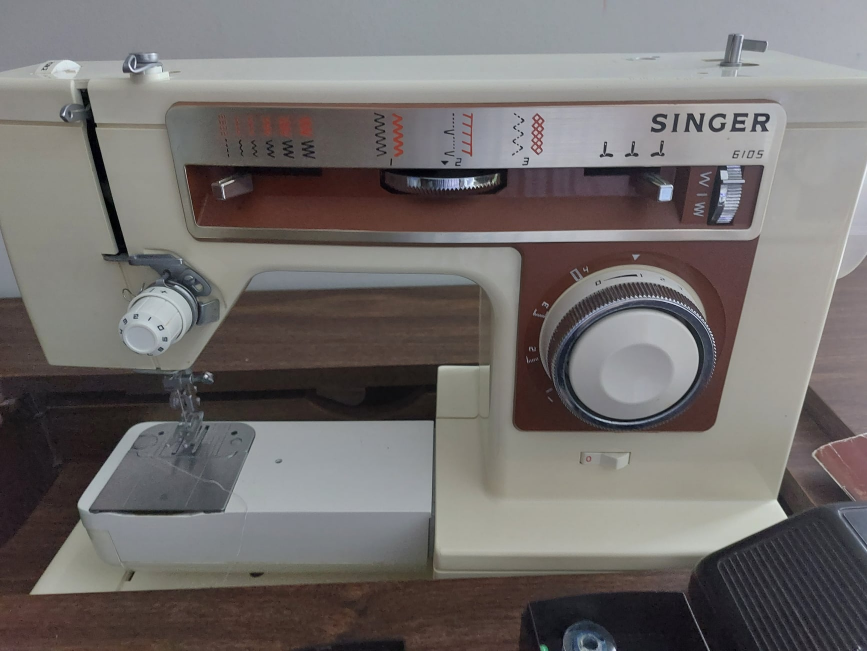 Singer sewing Machine image indicator(4)