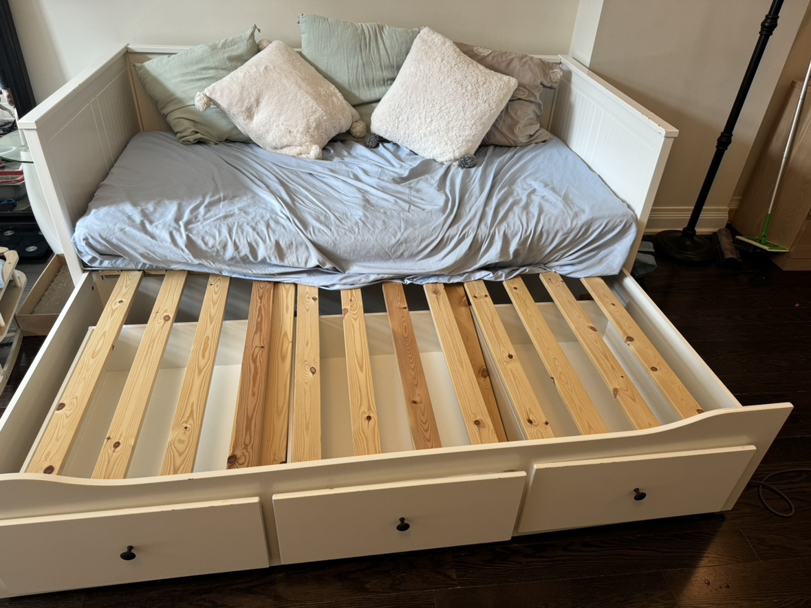 Moving sale - photo 3