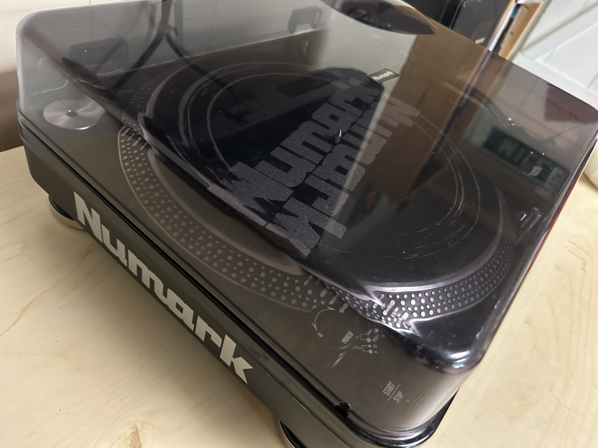 Numark tt100 direct drive turntable image indicator(2)