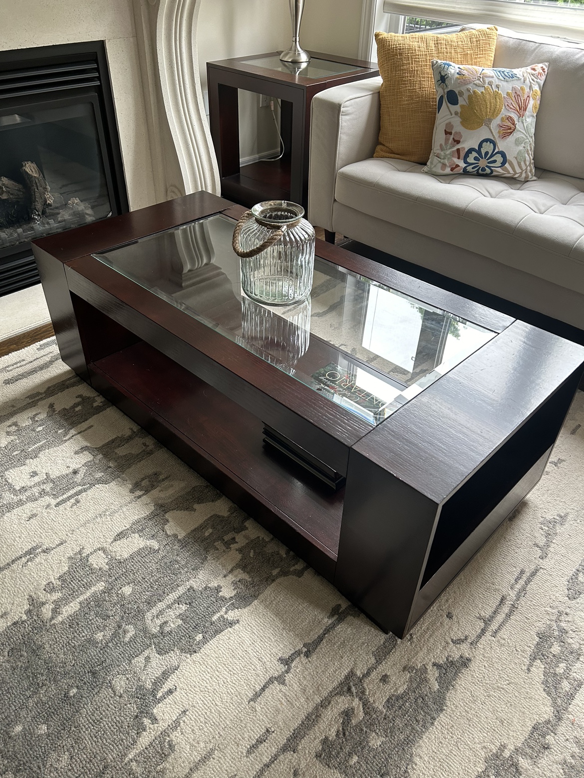 Coffee Table with End Table image indicator(8)