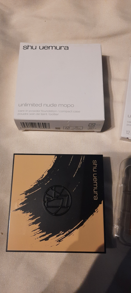Brand new Shu Uemura Compact + Foundation image indicator(2)