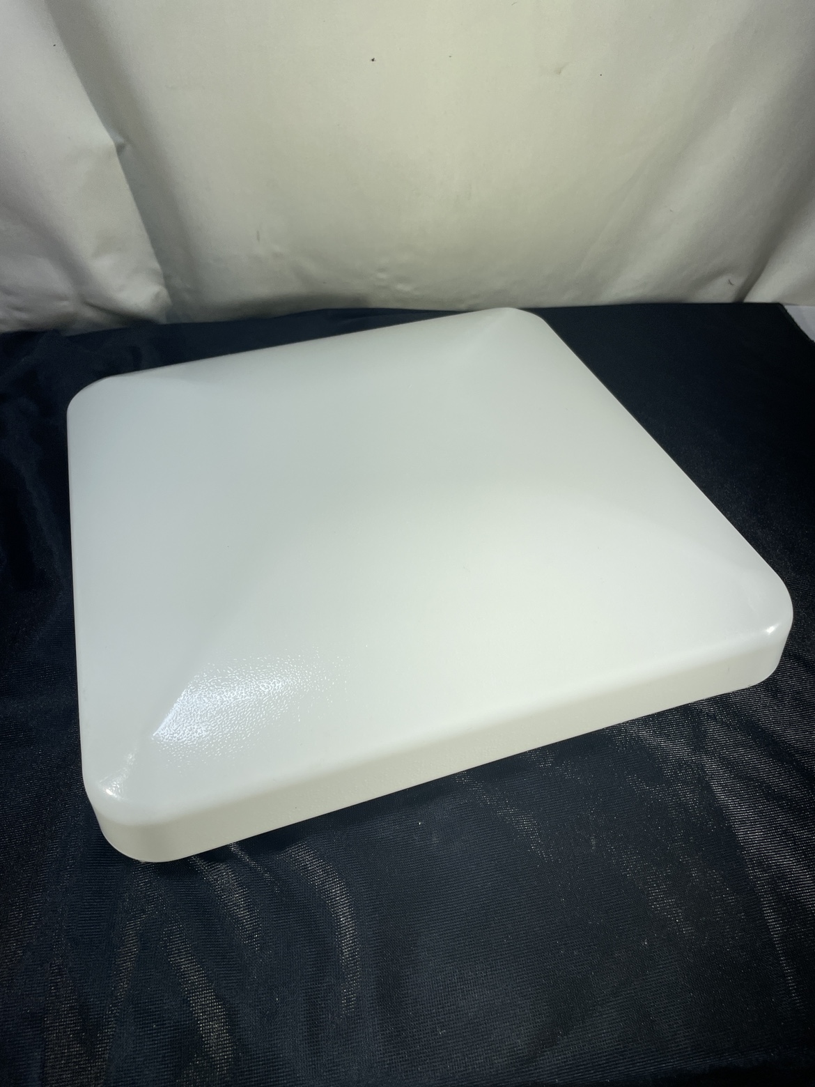 New square ceiling light 22 W energy pro