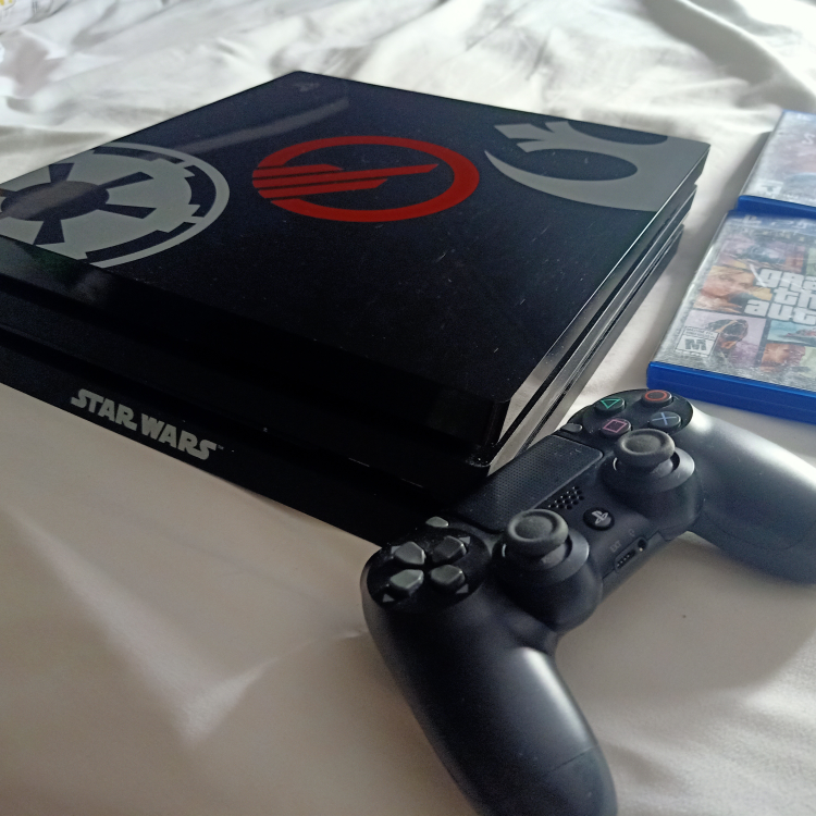PS4 PRo 1tb Starwars Edition - photo 2
