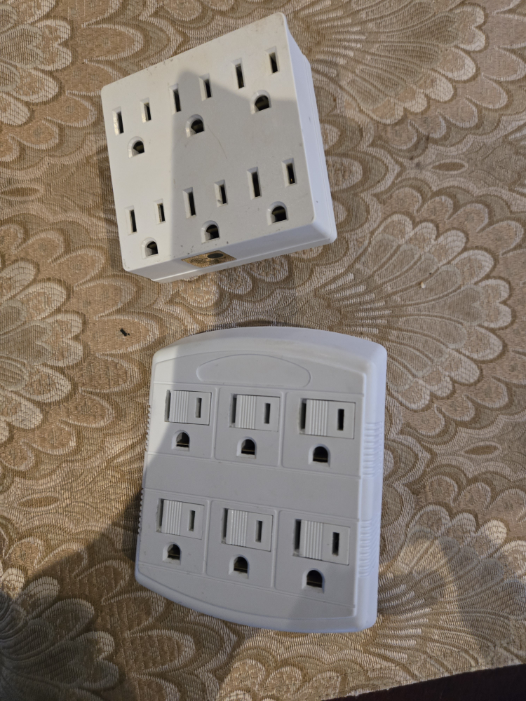 Electrical Plug Adaptor image indicator(4)