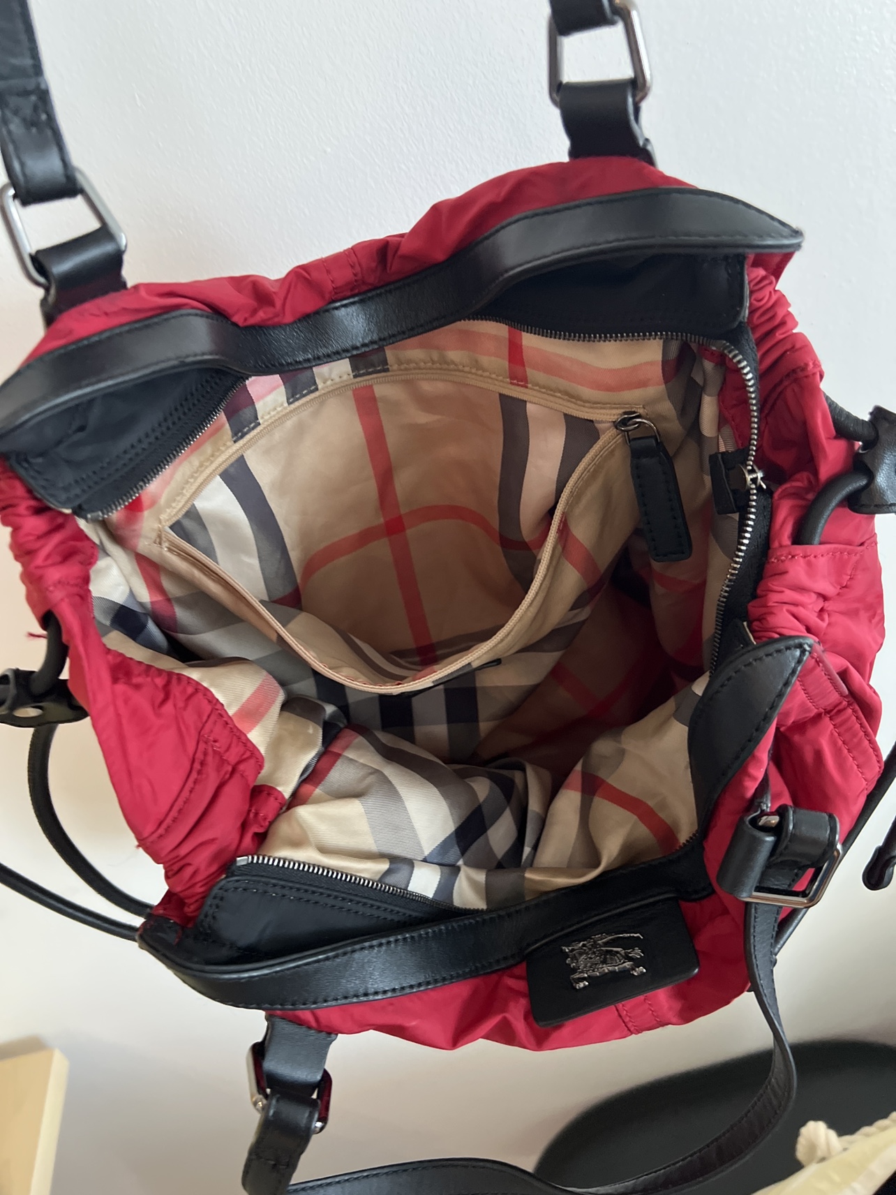 Burberry Nylon Red Tote Bag - photo 2