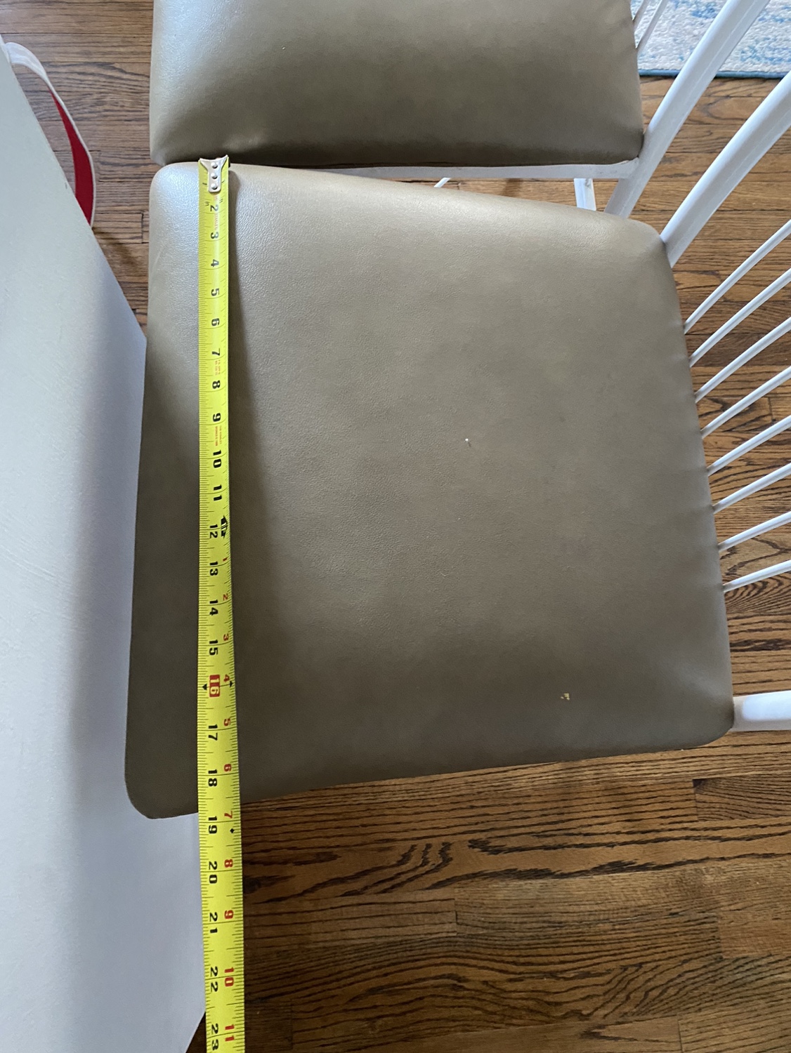 2 bar stools - photo 5
