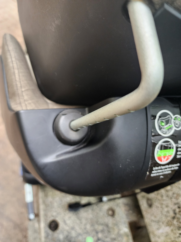 Clek Foonf Car Seat - photo 5