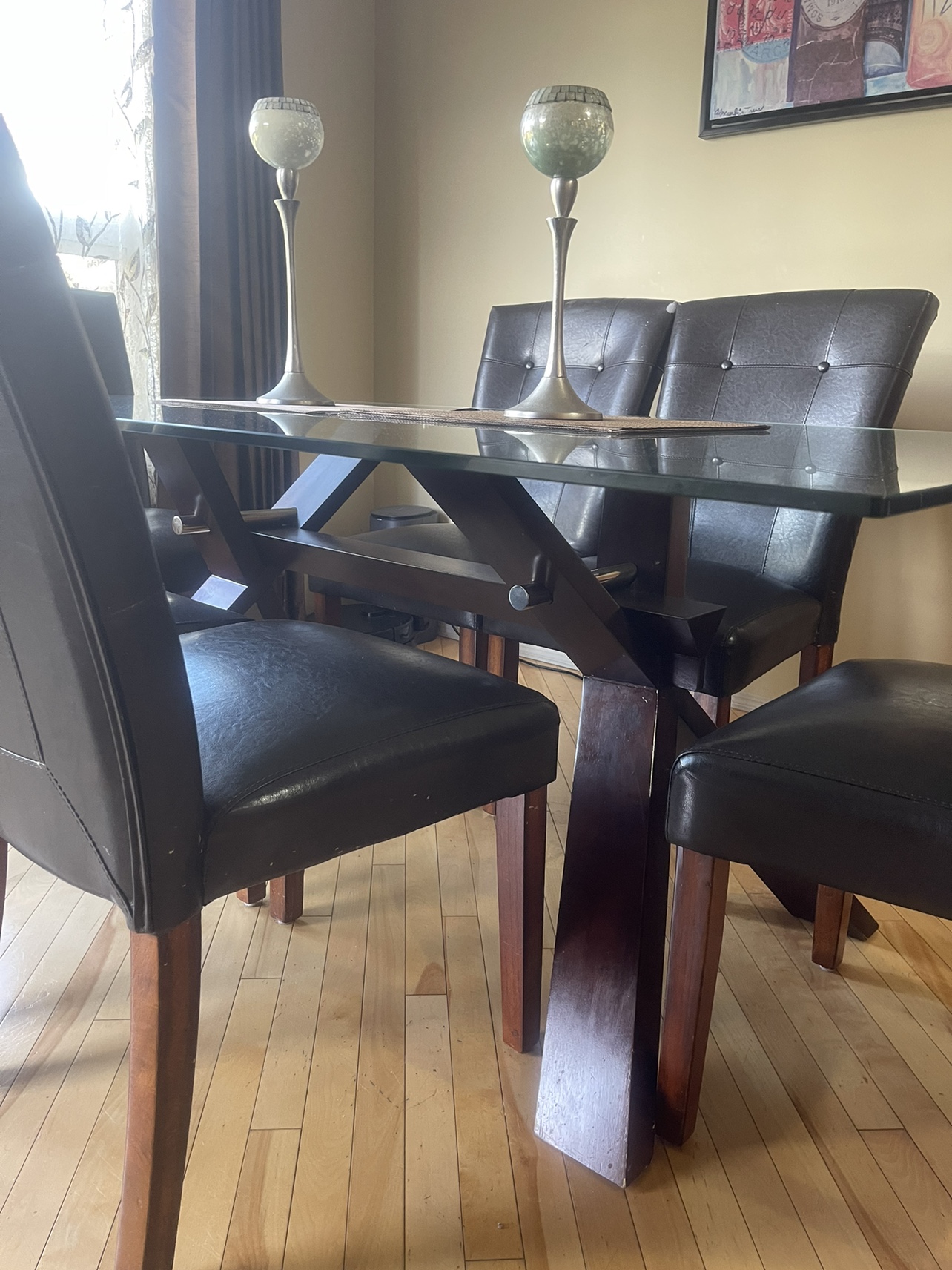 Glass dining table and 6 chairs