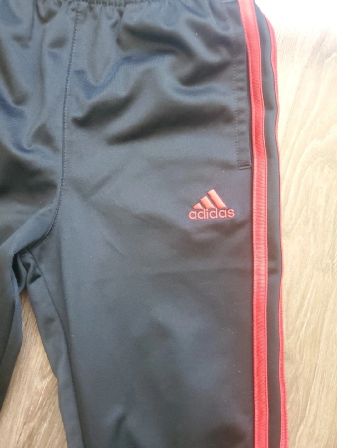 Adidas Joggers sweatpants size 7 (6) image indicator(4)