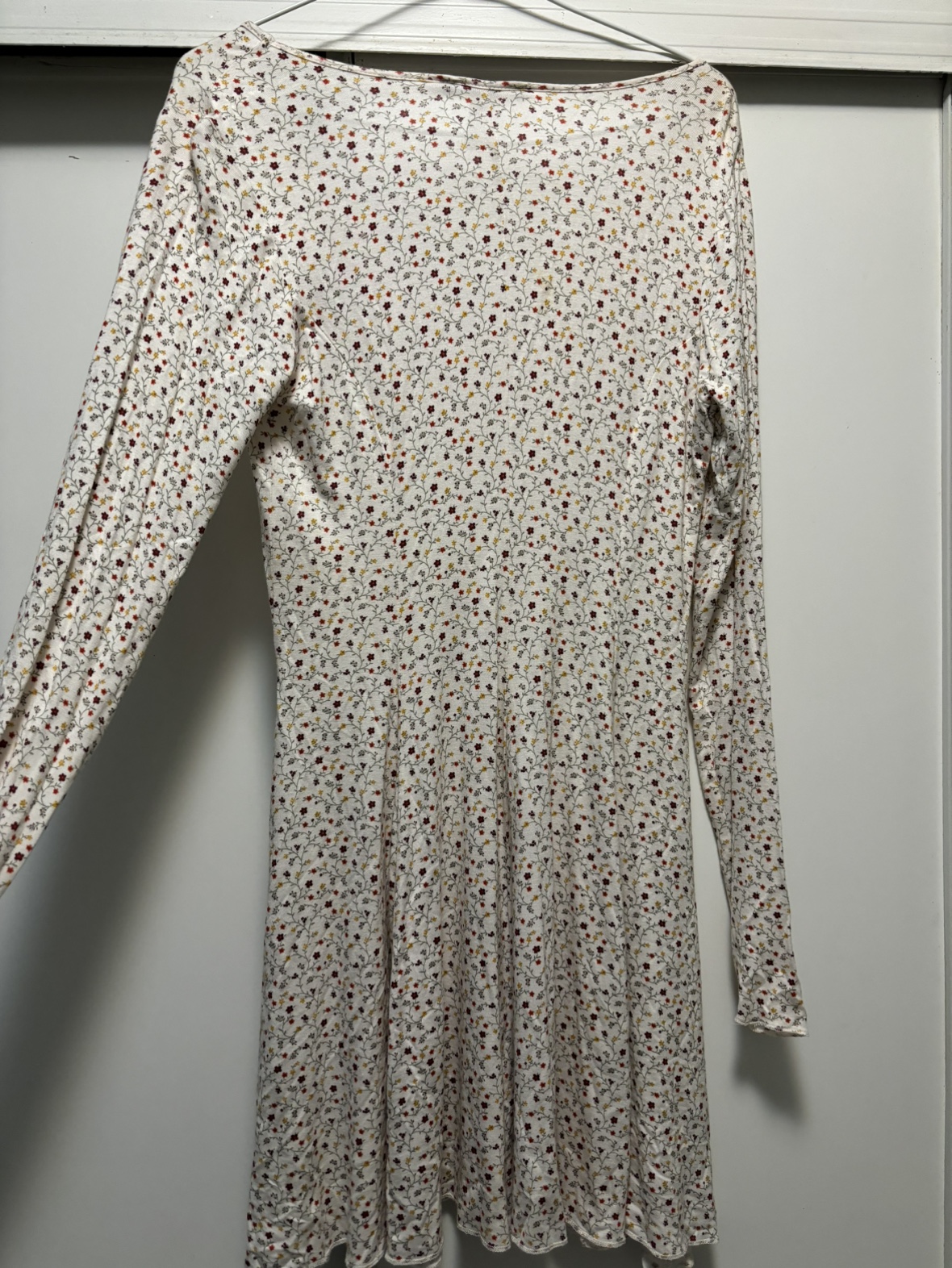 Floral Long Sleeve Dress image indicator(2)