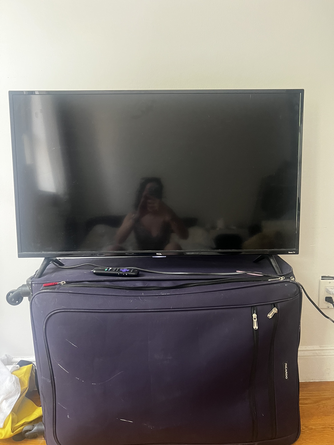 TCL Roku TV - photo 2