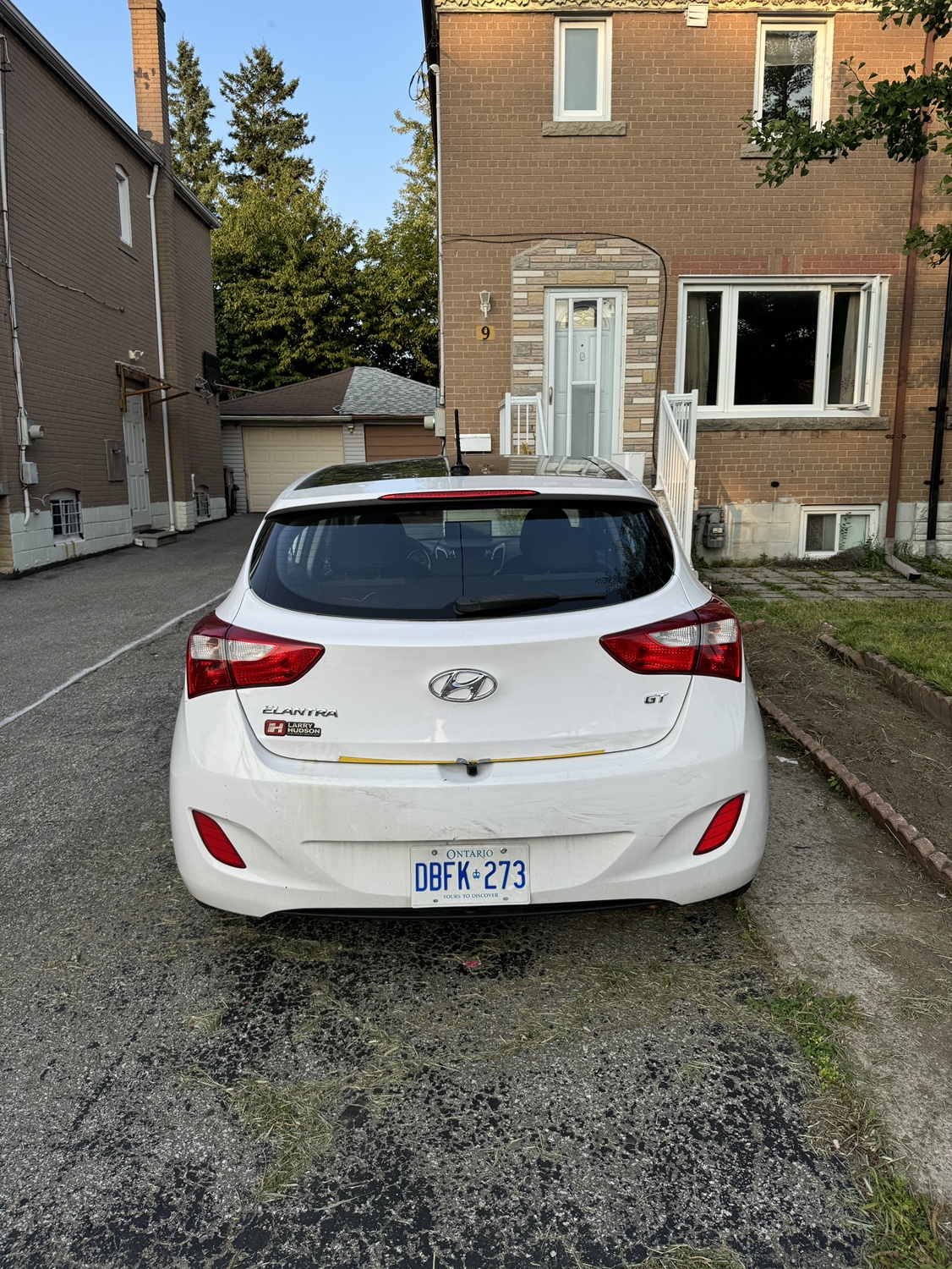 Hyundai Elantra - photo 5