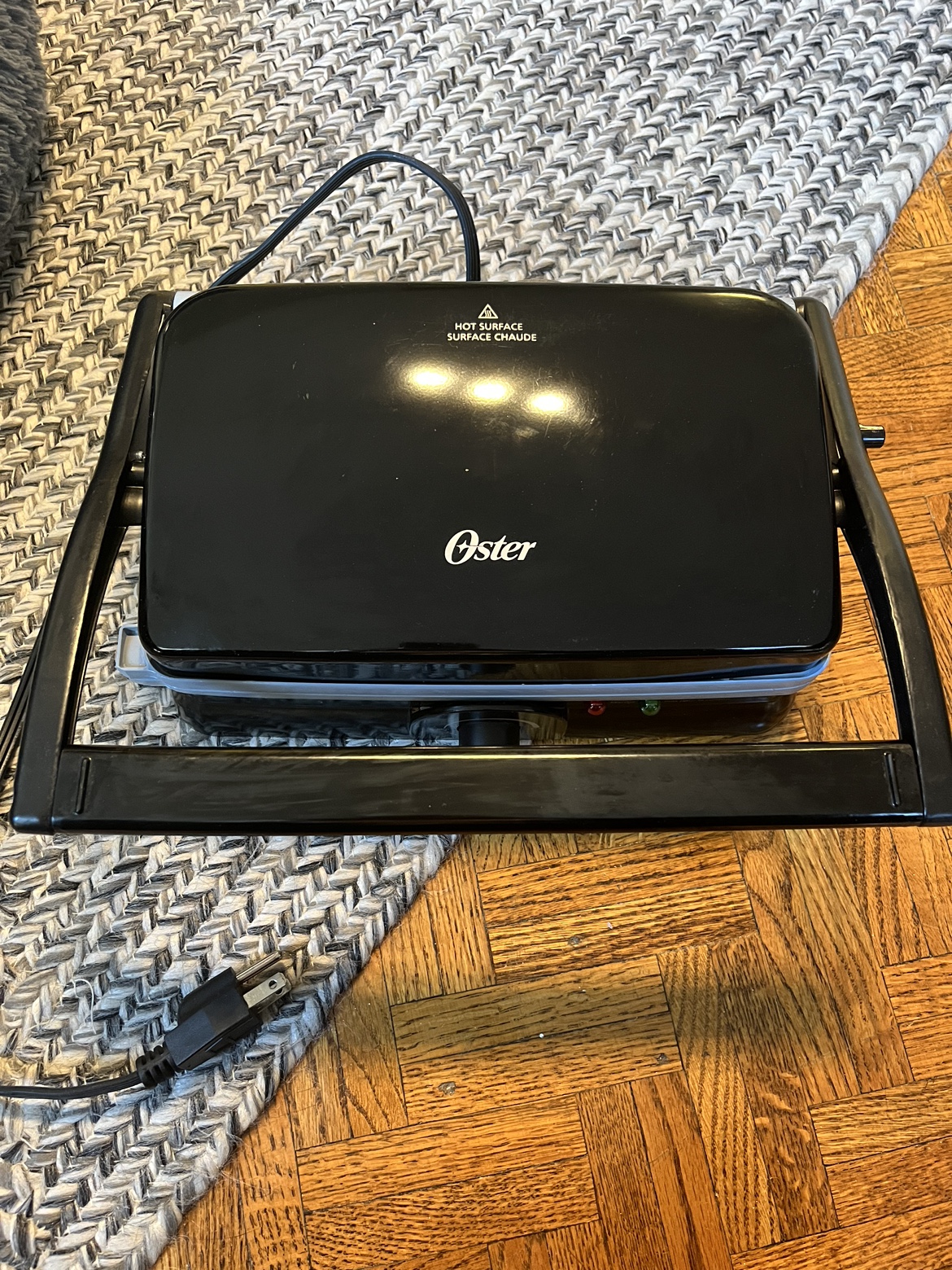 Oster Electric Grill thumbnail