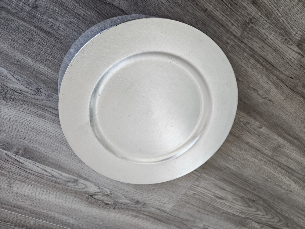 Silver Charger Plates, Set of 6 image indicator(2)