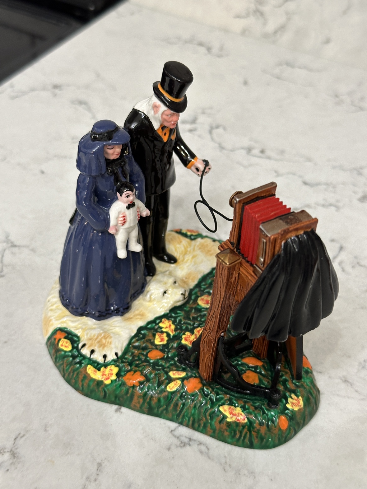 Department 56 A Gravely Haunting 2007 Halloween Firgurine - photo 5